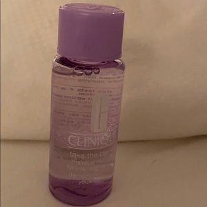 Clinique- makeup remover